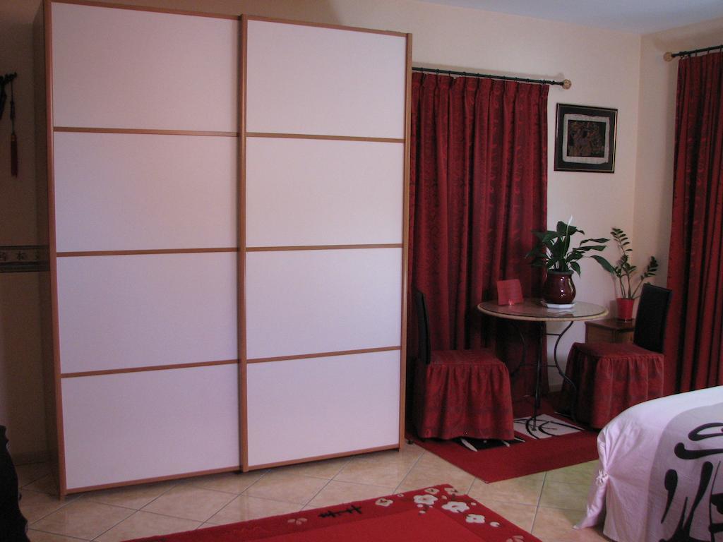 Le Pas De L'Ane Chambres D'Hotes Saint-Ondras Habitación foto